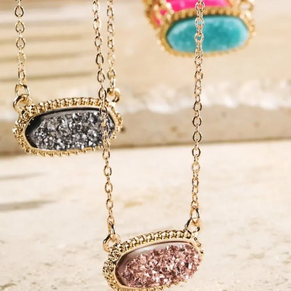 NEW Silver and Gold Druzy Pendant Necklace Set - Picture 2 of 2